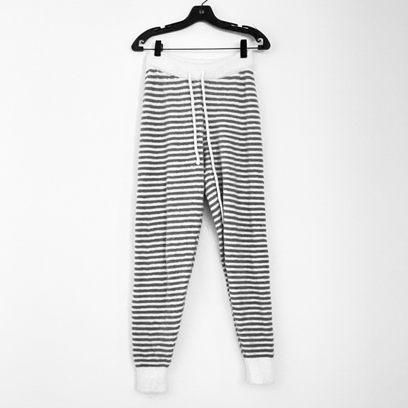 Striped Sweatsuits Lounge Set - Picture 7 of 14